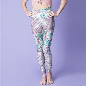 BOARDWALK BAREFOOT LEGGING SMALL